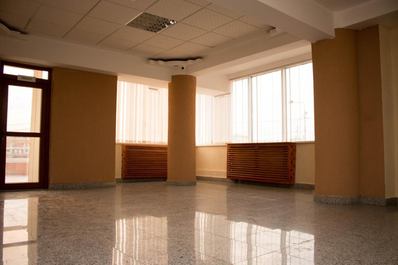 N&S Hotel Barlad Bîrlad Kültér fotó