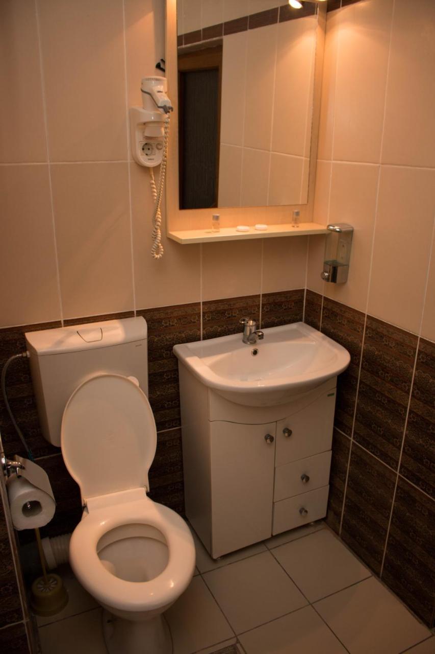 N&S Hotel Barlad Bîrlad Kültér fotó