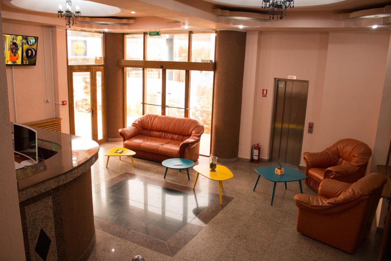 N&S Hotel Barlad Bîrlad Kültér fotó