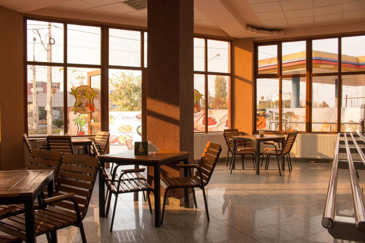 N&S Hotel Barlad Bîrlad Kültér fotó