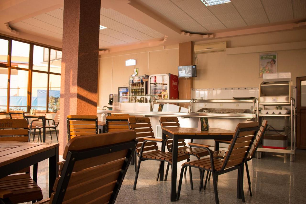 N&S Hotel Barlad Bîrlad Kültér fotó